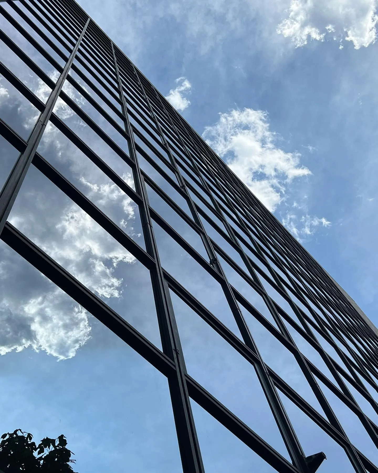 埼玉県草加市で窓ガラスフィルム施工をお考えの方必見‼︎